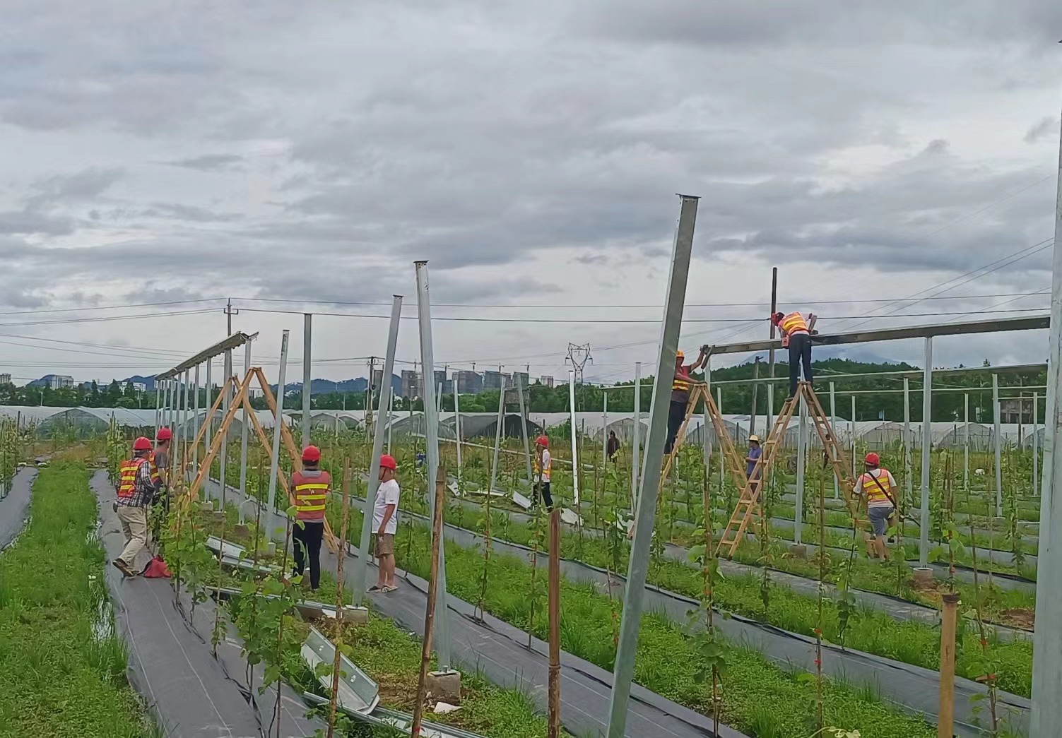 遵守安全生產(chǎn)法，當好第一責(zé)任人