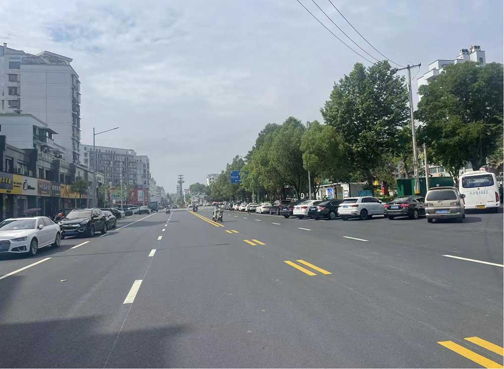 完善基礎(chǔ)設(shè)施提升改造，確保人民群眾出行安全